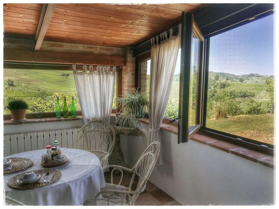 Il Poggio B&B San Damiano al Colle Exterior foto